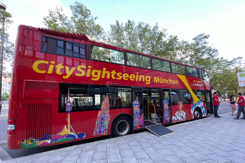 Esplorando Monaco in autobus turistico